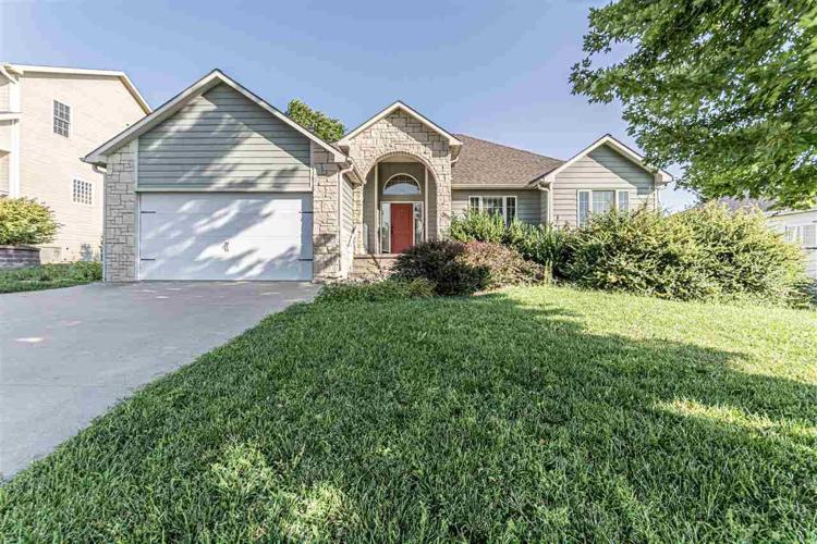 504 Applewood Drive, Manhattan, KS 66503